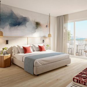 Zimmer mit Kingsize-Bett